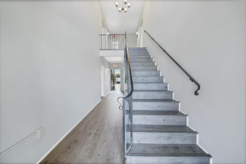 Decorative 1Br With Parking Close To Stores Тампа Екстериор снимка