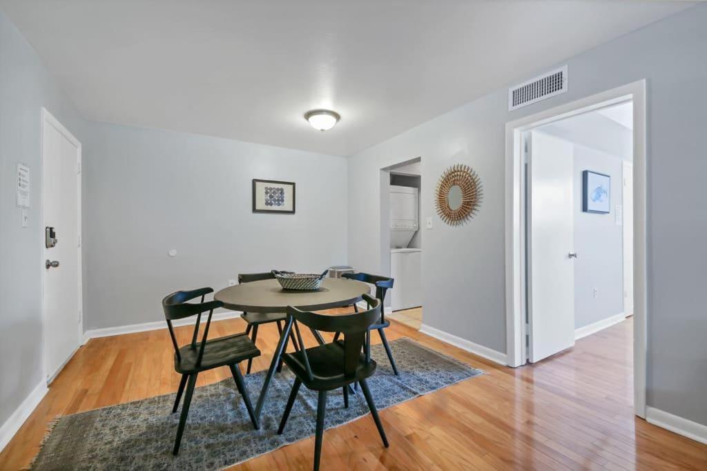 Decorative 1Br With Parking Close To Stores Тампа Екстериор снимка