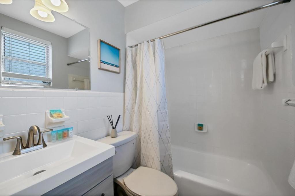 Decorative 1Br With Parking Close To Stores Тампа Екстериор снимка